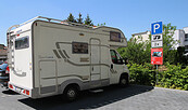 Wohnmobilstellplatz bei der Sparkasse, Foto: Sparkasse Elbe-Elster, Lizenz: Sparkasse Elbe-Elster