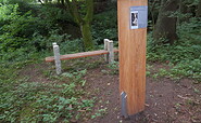 Kaiserrundweg, Stele mit Rastplatz, Foto: Amt Joachimsthal (Schorfheide)