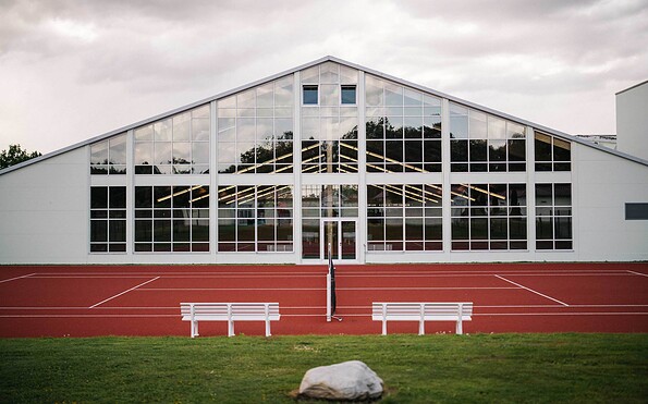 Tennisplatz Havellandhalle Seeburg, Foto: Steven Ritzer, Lizenz: Tourismusverband Havelland e.V.