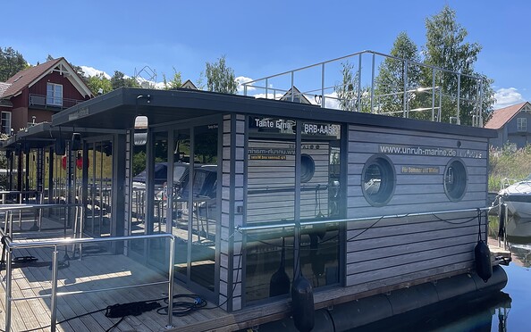 Die Unruh-Flotte wartet auf Urlaubsgäste, Foto: Itta Olaj, Lizenz: Tourismusverband Ruppiner Seenland e. V.