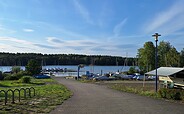 Strand im Hafencamp, Foto: Touristinformation Senftenberg, Lizenz: Touristinformation Senftenberg
