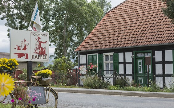 Kolonistenkaffee in Neulietzegöricke, Foto: TMB-Fotoarchiv/Steffen Lehmann