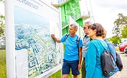 Informationstafeln unter dem Aussichtsturm am Cottbuser Ostsee , Foto: Andreas Franke, Lizenz: CMT Cottbus