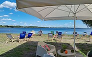 Ausblick von der Terrasse, Foto: Dana Kersten, Lizenz: Tourismusverband Lausitzer Seenland, Touristinformation Senftenberg