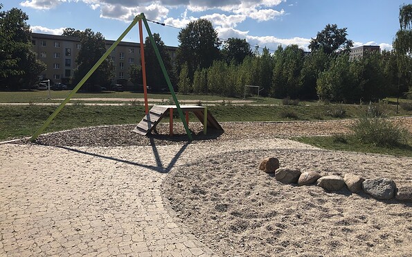 Cable car with wooden platform, Foto: Gregor Kockert, Lizenz: Tourismusverband Lausitzer Seenland e.V.