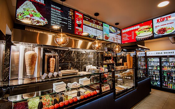 Ali Baba Imbiss , Foto: Michél Schmidt, Lizenz: BeSt Bernauer Stadtmarketing GmbH