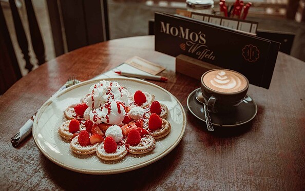 Momo's Waffeln, Foto: Emil Anton Kaiser, Lizenz: BeSt Bernauer Stadtmarketing GmbH