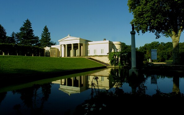 Schloss Charlottenhof im Park Sanssouci, Foto: Frenkel/SPSG, Lizenz: TMB-Fotoarchiv