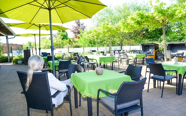 Terrasse, Foto: Ferienpark Templin, Lizenz: Ferienpark Templin