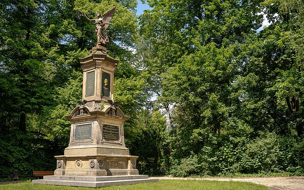 Kriegerdenkmal Bernau , Foto: Michél Schmidt, Lizenz: BeSt Bernauer Stadtmarketing GmbH
