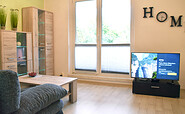 Wohnzimmer/Blick zum Balkon, Foto: Kerstin Geilich, Lizenz: MuT