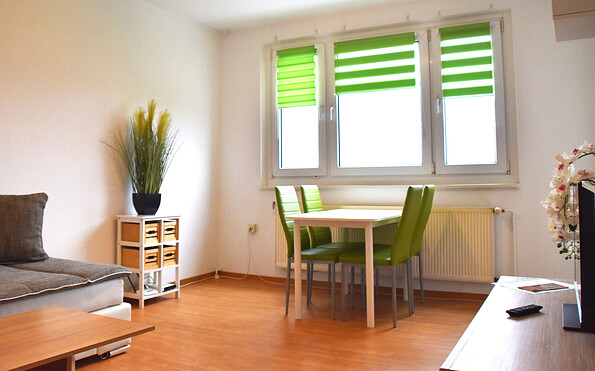 Wohnzimmer/Essbereich, Foto: Kerstin Geilich, Lizenz: Mut