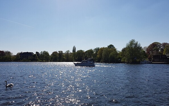 Hausboot auf der Potsdamer Havel, Foto: Katrin Schreinemachers, Lizenz: TMB-Fotoarchiv