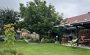 Privatzimmer Teschendorf - Sitzplatz im Garten, Foto: Privatzimmer Hanemann-Nickel