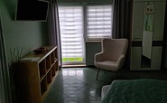 Schlafzimmer mit Fenster, Foto: TVEEL, Lizenz: TVEEL