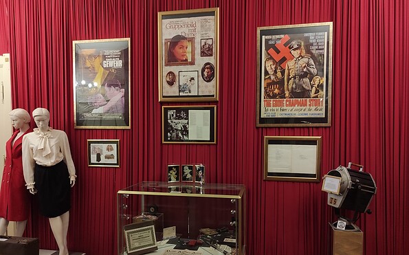 Exhibition at the Lausitz Cultural Castle Film Museum, Foto: Ariane Rykov, Lizenz: KULTURSCHLOSS LAUSITZ - Institut Romy Schneider Archiv &amp; Museum e.V.