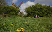 Wanderrast an der Bockwindmühle Borne, Foto: Bansen-Wittig