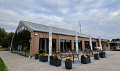 Caravanserei Restaurant außen, Foto: Burkhard Tewinkel, Lizenz: CARAVANSEREI Resort Oberhavel