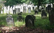 Jüdischer Friedhof Potsdam, Foto: Anke Geißler-Grünberg, Lizenz: Förderverein Jüdischer Friedhof Potsdam