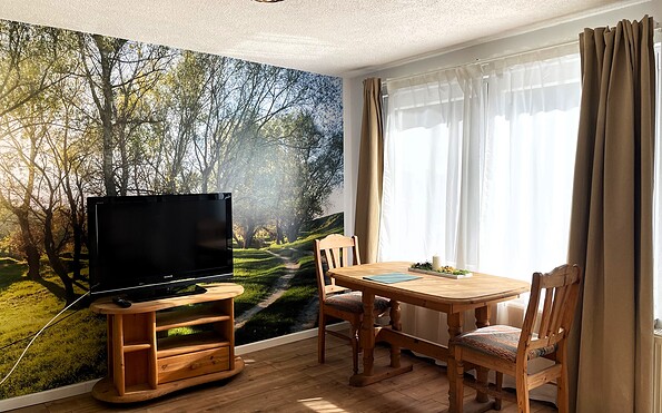 dining table, Foto: Ulrike Haselbauer, Lizenz: Tourismusverband Lausitzer Seenland e.V.