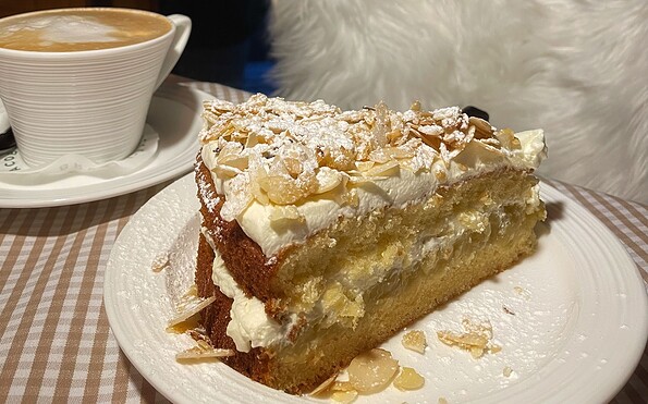 Cake in the Café Holzappel, Foto: Constanze Mikeska