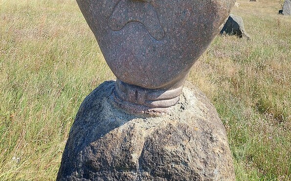 Henzendorf Findlingspark , Foto: Besucherinformation Amt Neuzelle, Lizenz: Besucherinformation Amt Neuzelle