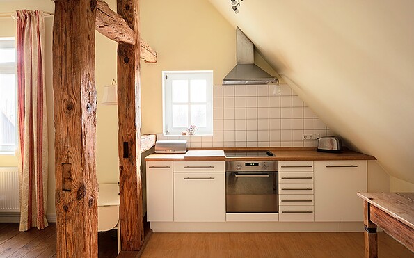 Haus Lichtenhain, Wohnung Teichblick, Küche, Foto: Daisy Gräfin von Arnim, Lizenz: Daisy Gräfin von Arnim