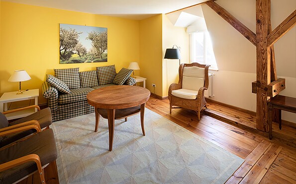 Haus Lichtenhain, Wohnung Gartenblick, Wohnzimmer, Foto: Daisy Gräfin von Arnim, Lizenz: Daisy Gräfin von Arnim