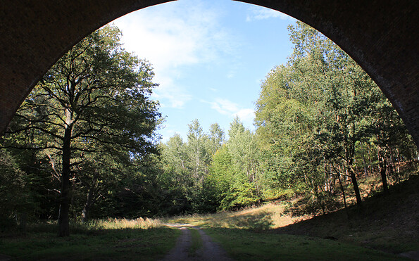 Blick durch die Millionenbrücke, Foto: Bansen-Wittig