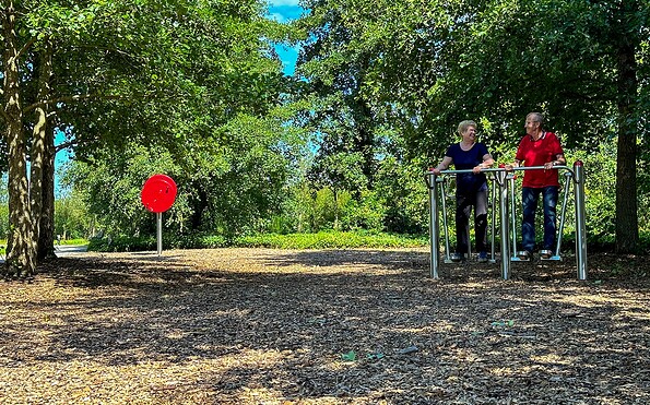 Sportlich aktiv im Karthane-Park, Foto: Monique Bessert, Lizenz: Wirtschaftsfördergesellschaft Prignitz mbH