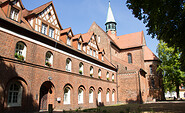 Cecilienhaus mit Klosterkirche - Kloster Lehnin, Foto: Bansen-Wittig