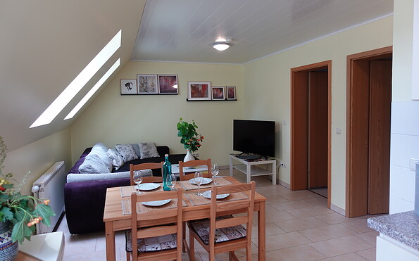 Ferienwohnung Großes Nest, Wohnbereich, Foto: Kena Hüsers, Lizenz: Kena Hüsers