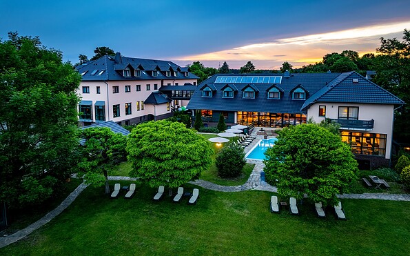 Außenansicht Luftaufnahme Christinenhof, Foto: Christinenhof &amp; Spa, Lizenz: Jonas Art