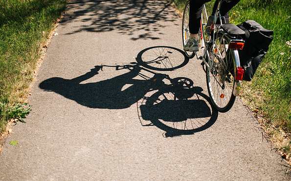 Fahrrad mit Satteltasche, Foto: Steven Ritzer, Lizenz: Tourismusverband Havelland e.V.