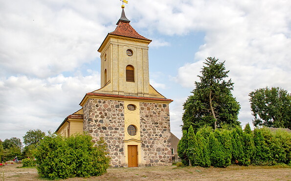 Dorfkirche Damsdorf, Foto: TMB-Fotoarchiv/ScottyScout, Lizenz: TMB-Fotoarchiv/ScottyScout