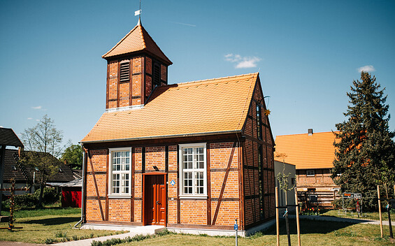 Kleine Kapelle am Weg, Foto: Steven Ritzer, Lizenz: Tourismusverband Havelland e.V.
