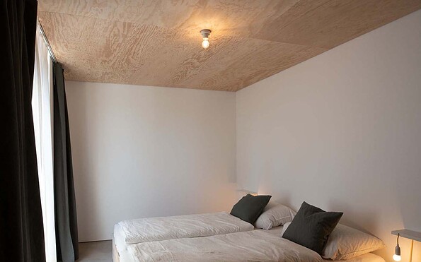 Rosenhaus, bedroom, Foto: Matthias Kutt