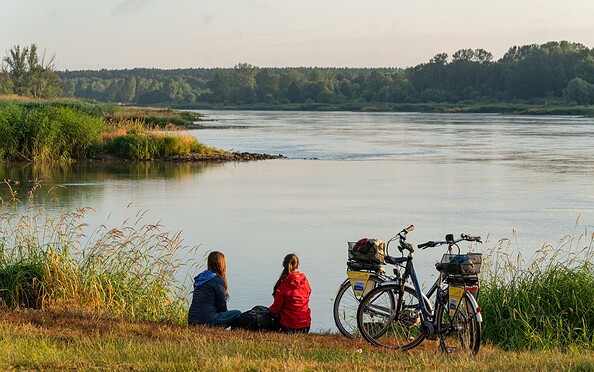 Pause an der Flusslandschaft Oder Aurith, Foto: Florian Läufer, Lizenz: Seenland Oder-Spree
