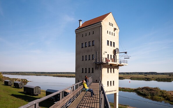 Loading tower at the ‘Kulturhafen Groß Neuendorf’ cultural harbour, Foto: Christoph Creutzburg, Lizenz: Seenland Oder-Spree