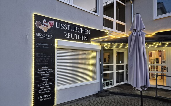 Ice cream counter Eisstübchen Zeuthen, Foto: Norman Siehl, Lizenz: Tourismusverband Dahme-Seenland