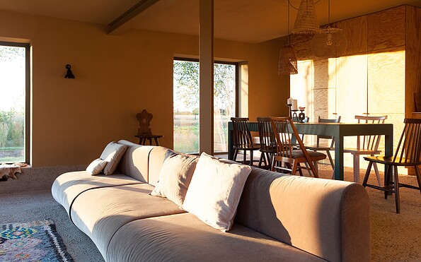 Living room and dining area, Foto: Ina Steiner, Lizenz: Johanna Michel