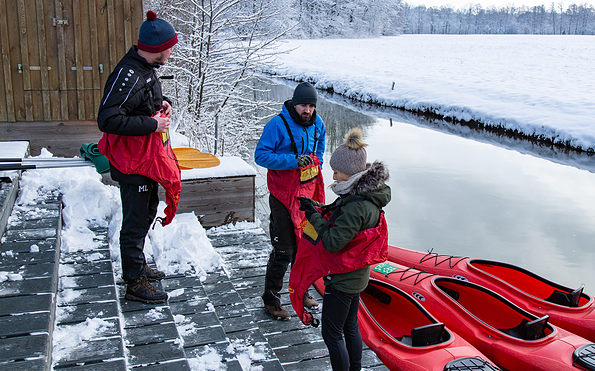 Winterpaddeln, Foto: Peter Becker, Lizenz: Amt Burg (Spreewald)