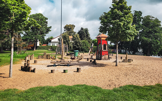 Spielplatz Badewiese, Foto: Norman Siehl, Lizenz: Tourismusverband Dahme-Seenland e.V.