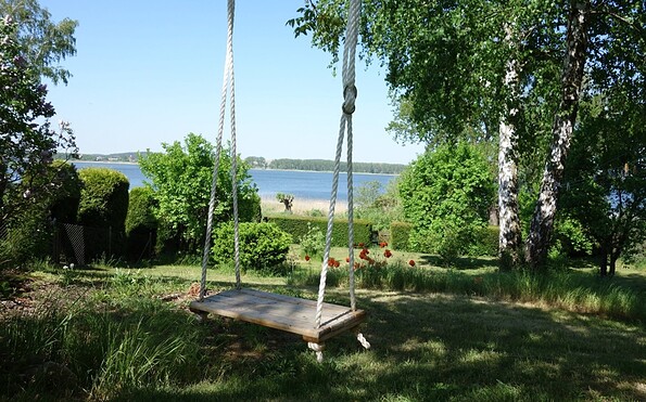 Blick vom Garten auf den See, Foto: Swantje Diedrich