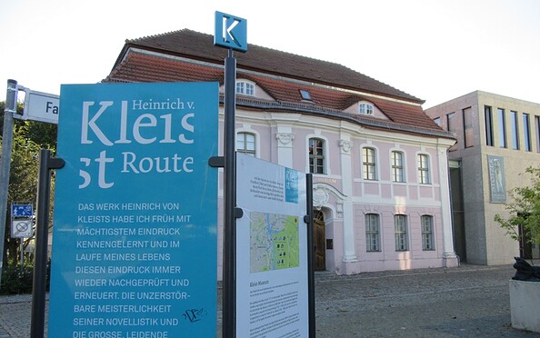 Stele Kleistroute, Foto: Seenland Oder-Spree/Sandra Haß, Foto: Sandra Haß, Lizenz: Seenland Oder-Spree e.V.