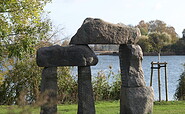 Skulpturen am Mündesee, Foto: Johanna Henschel, Lizenz: Tourismusverein Angermünde e.V.