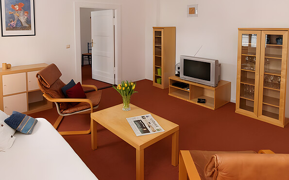 Photo, INSIDE, OUTSIDE