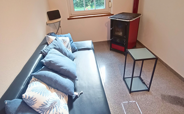Ferienwohnung oben - gemütlicher Wohnbereich, Foto: Ferienhaus mit dem Rad, Lizenz: Amt Burg (Spreewald)