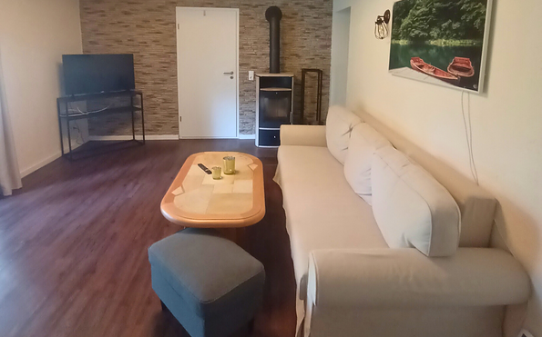 Ferienwohnung unten - gemütlicher Wohnbereich, Foto: Ferienhaus mit dem Rad, Lizenz: Amt Burg (Spreewald)