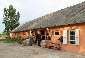 Weingut Klosterhof Töplitz, Foto: Weingut Klosterhof Töplitz, Lizenz: Weingut Klosterhof Töplitz